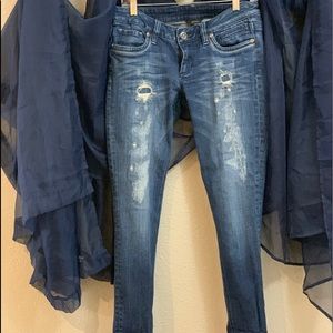 Bebe jeans size 28
